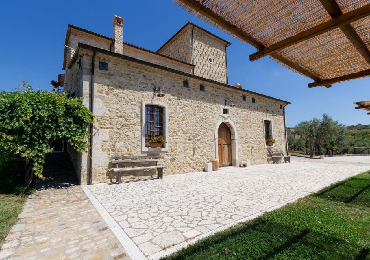Agriturismo Torre Gialluise Gesualdo 外观 照片